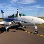 1982 Beechcraft Baron B58  oferta Bimotor Pistão